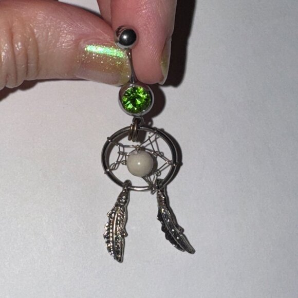 Peridot green with white bead Dream Catcher Dangle Belly Ring - Picture 5 of 8